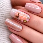 Beige Glitter Flower Press-On Nails