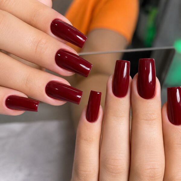 Maroon Classic Timeless Press-On Nails